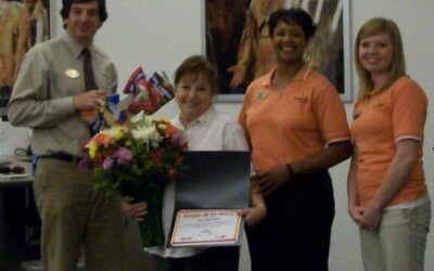 Cooperative Caregiver Kaye Eggemeyer Saves Client’s Life!